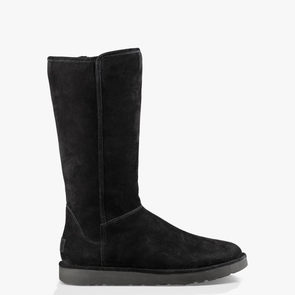 Bottes Classic UGG Abree II Femme Noir Soldes 881WNBSL